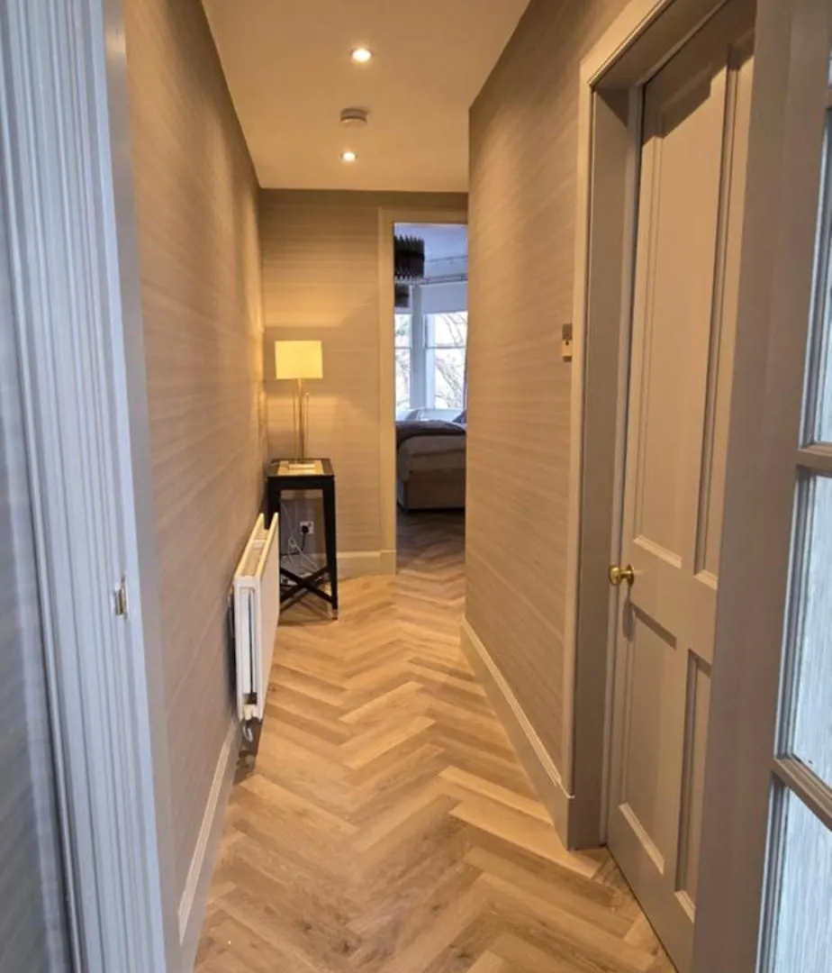 2 Bedroom Sofa Bed In Livingroom Castle View 1St Floor Sleeps 6 Edinburgh