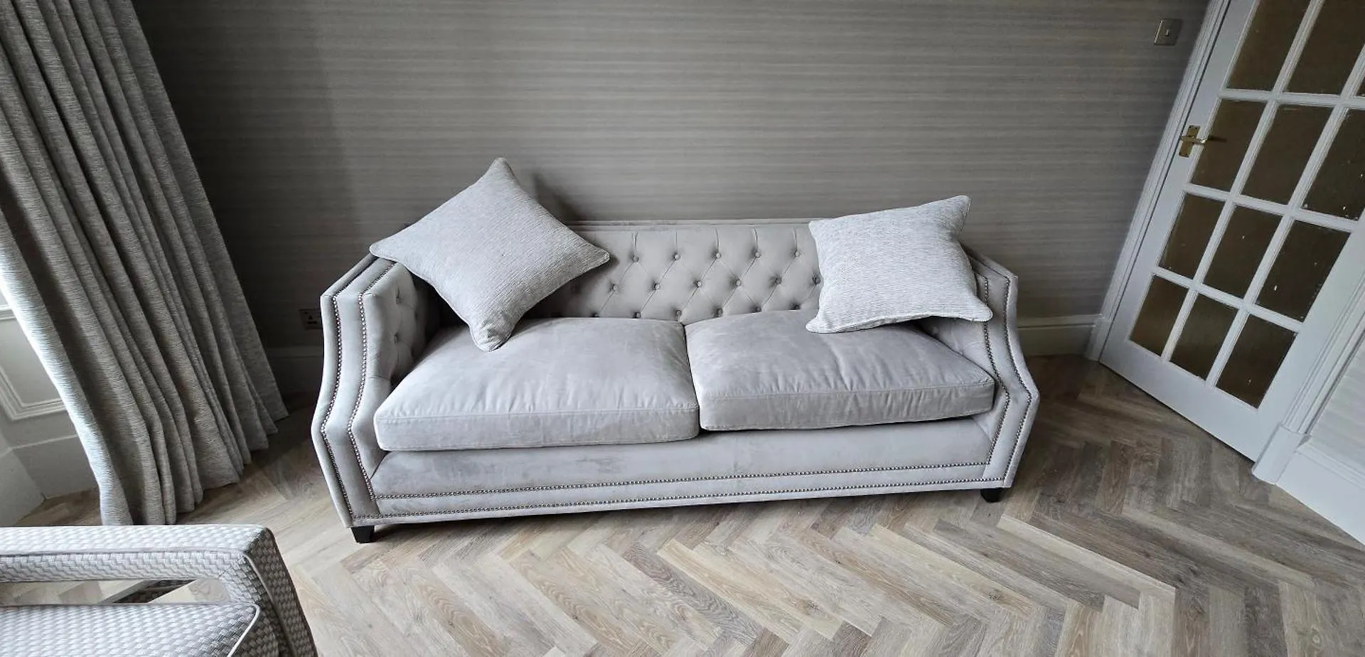 2 Bedroom Sofa Bed In Livingroom Castle View 1St Floor Sleeps 6 Edinburgh Apartman