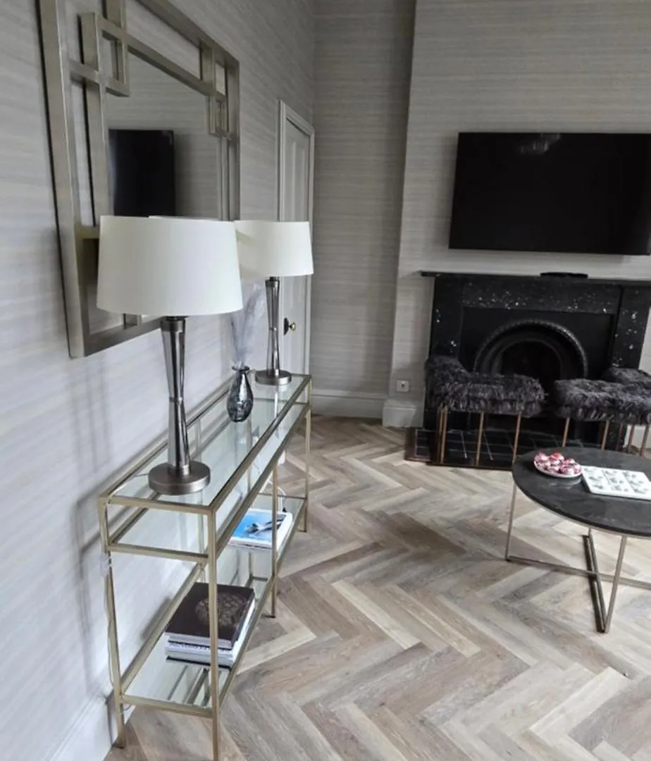 Apartamento 2 Bedroom Sofa Bed In Livingroom Castle View 1St Floor Sleeps 6 Edimburgo