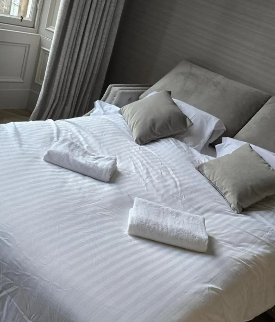 2 Bedroom Sofa Bed In Livingroom Castle View 1St Floor Sleeps 6 Edimburgo 0*,