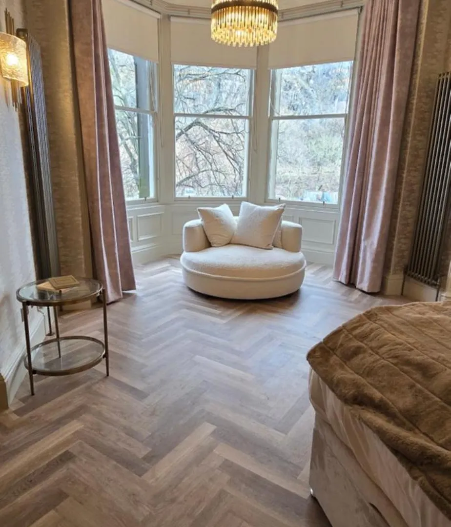 2 Bedroom Sofa Bed In Livingroom Castle View 1St Floor Sleeps 6 Edimburgo Apartamento