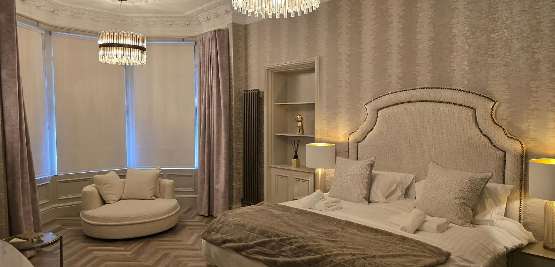 2 Bedroom Sofa Bed In Livingroom Castle View 1St Floor Sleeps 6 Edimburgo 0*,  Reino Unido